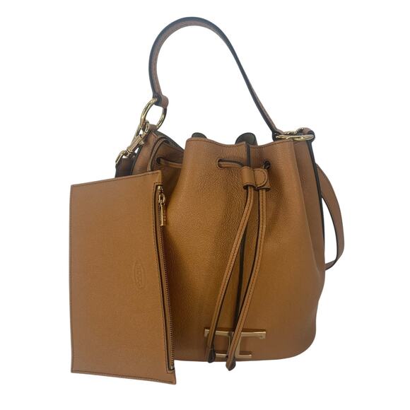 Tod's Timeless Small Leather Bucket Bag - Picture 8 of 16